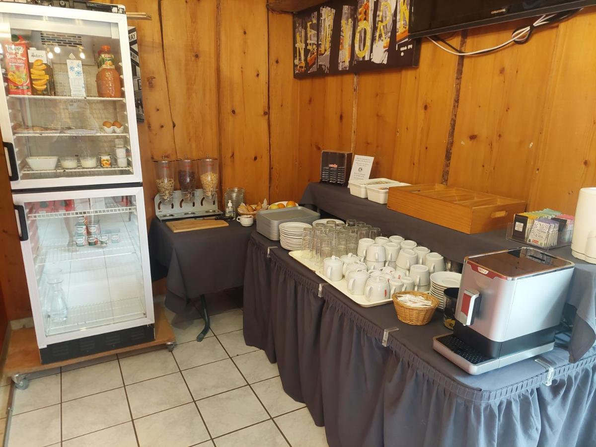 Hotel Restaurant Lancheton Saint-Julien-Mont-Denis Esterno foto