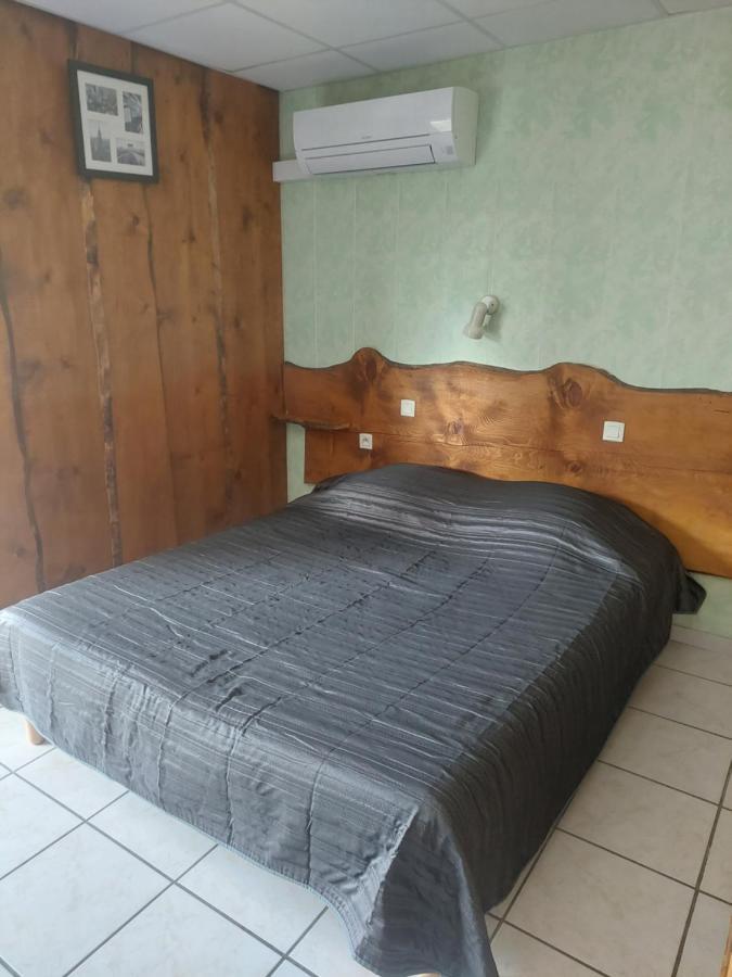Hotel Restaurant Lancheton Saint-Julien-Mont-Denis Esterno foto