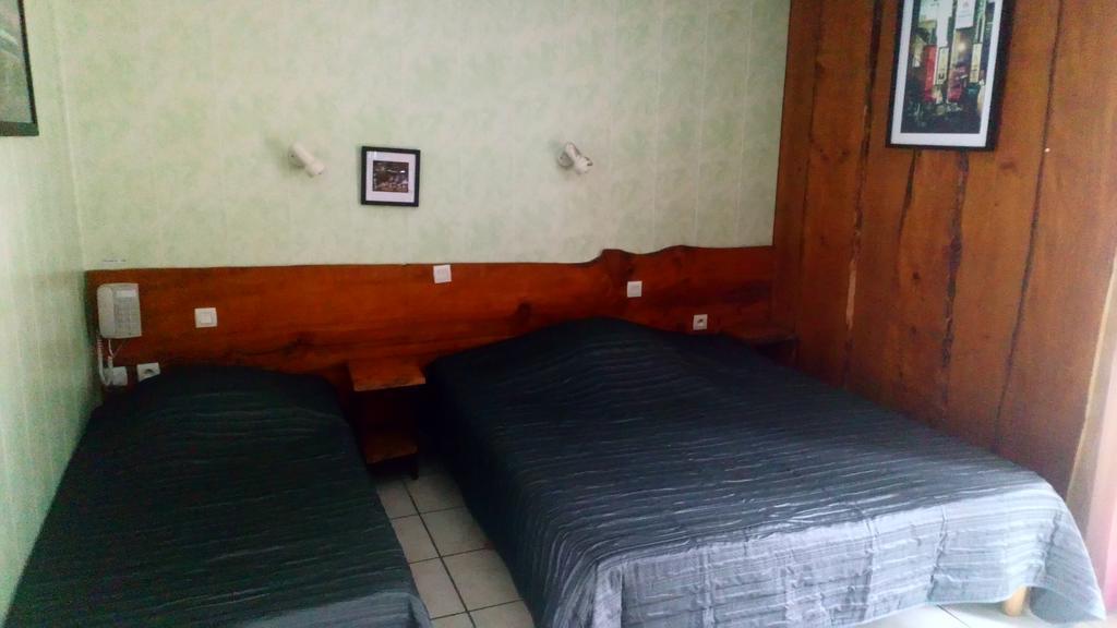 Hotel Restaurant Lancheton Saint-Julien-Mont-Denis Esterno foto